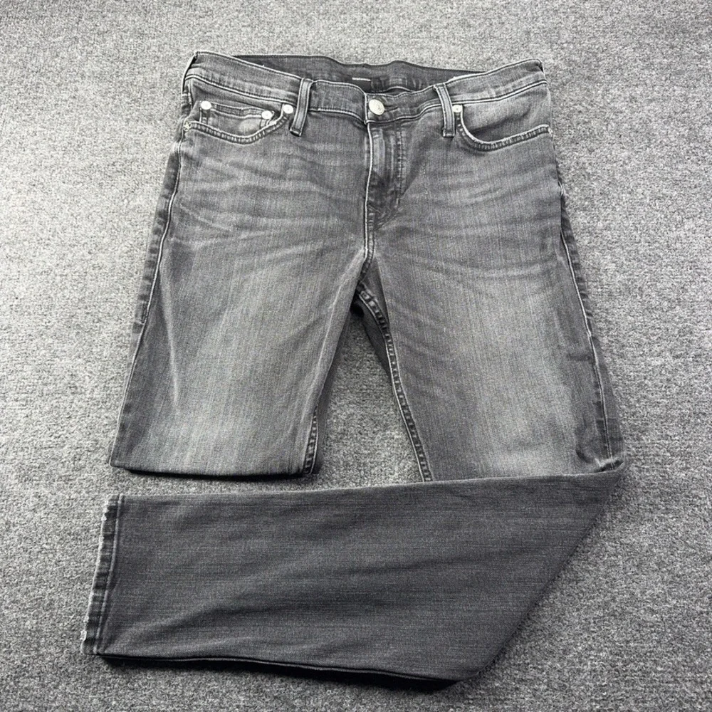 True Religion Geno Slim Fit Jeans Mens 34 Faded Black Stretch Denim Pants